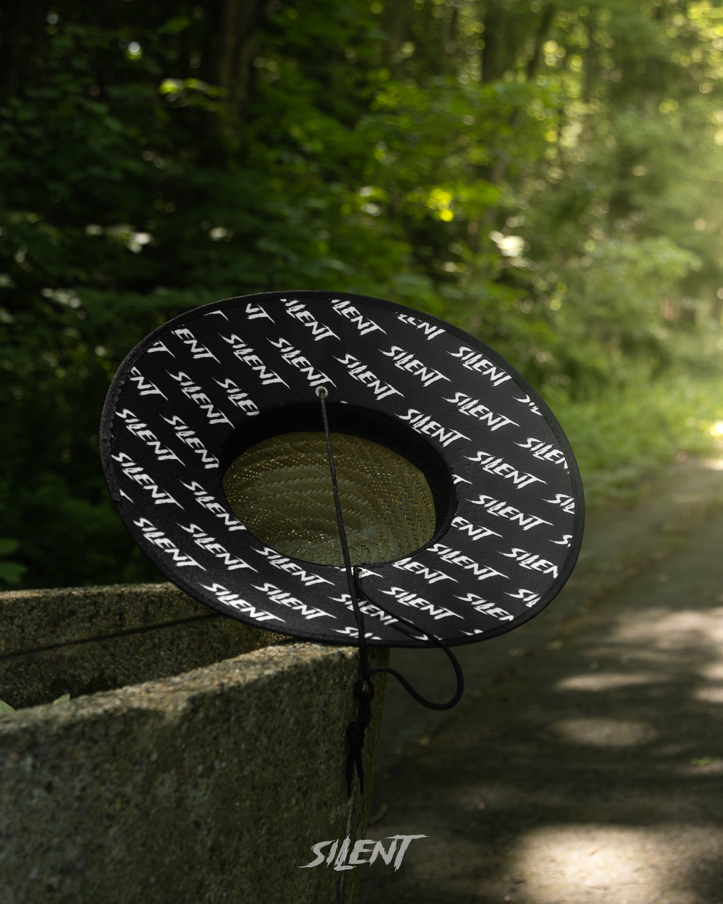 SILENT Straw Sun Hat